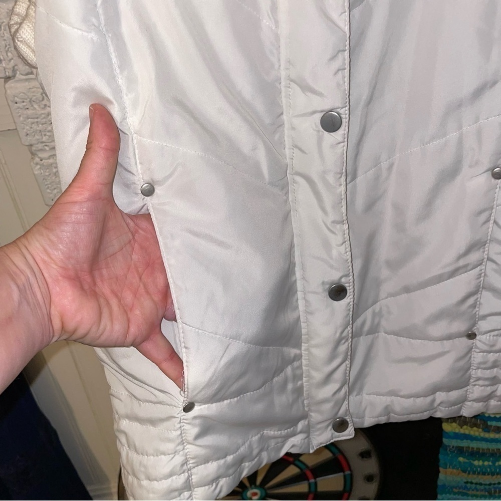 White Vest quilted knit vest Warm Winter - Picture 6 of 12